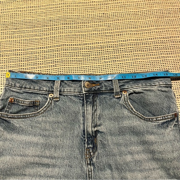 H&M High Waisted Straight Leg Jeans - Picture 7 of 7